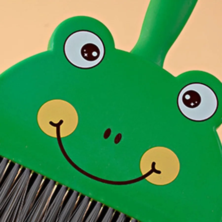 Cartoon Mini Broom & Dustpan Set – Cute Handheld Desktop Cleaning Brush